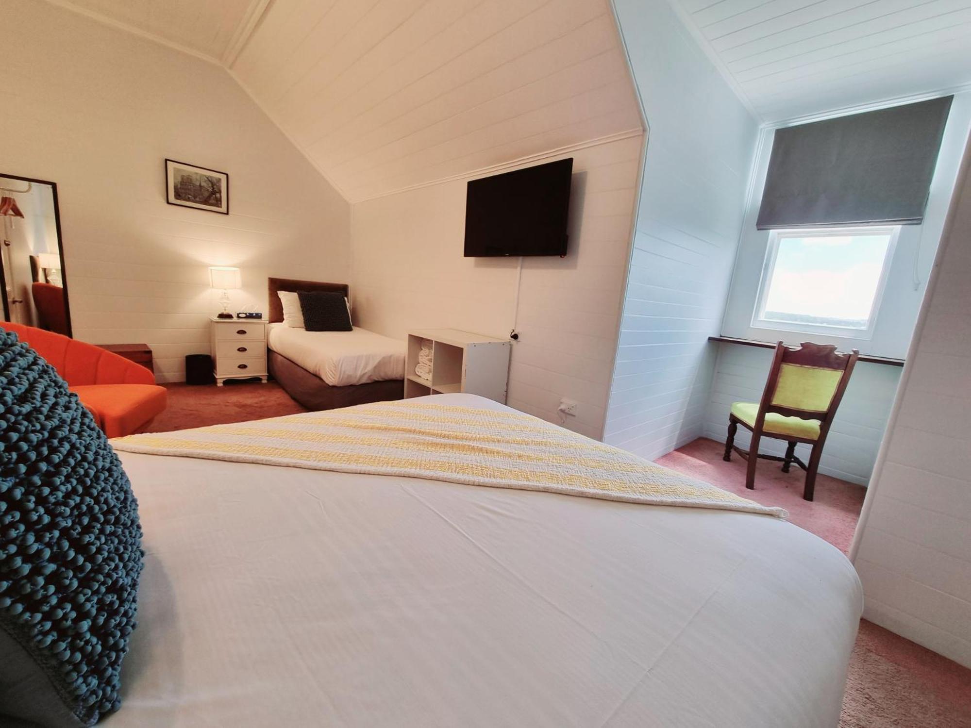 Abbey Boutique Hotel Adults Only Warwick Room photo